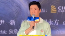 美女叼嘿视频